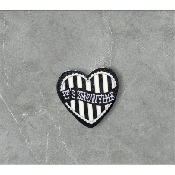 21 Beetlejuice | Its Showtime | Humorous | Sarcastic Pins | Brooches - Picture 1 of 1